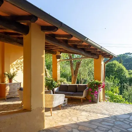 Bed & Breakfast Borgovecchio 3*